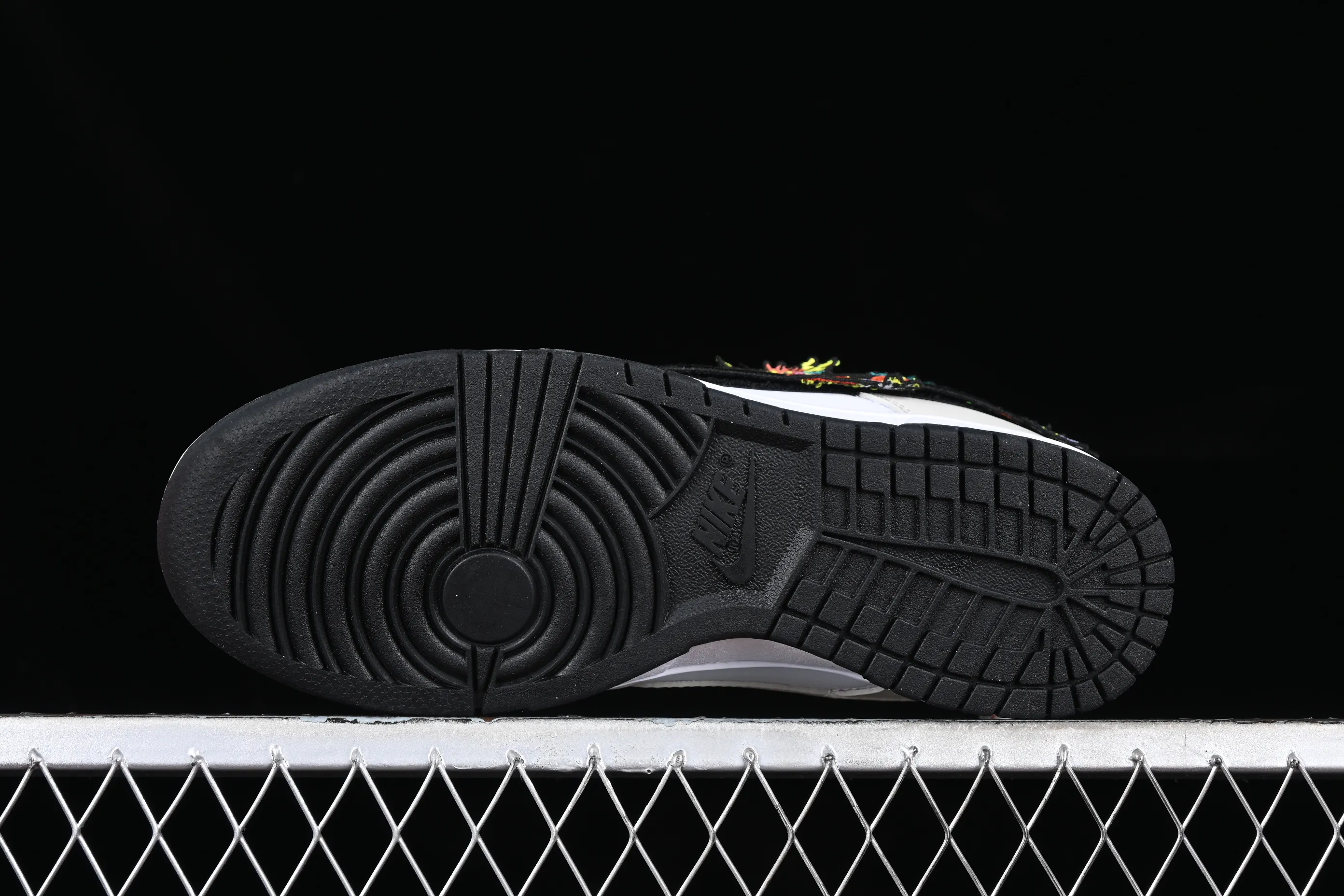 All categories Nk SB Dunk series Nk SB Dunk Low low-top sneakers Nk Dunk Low GS "Year of the Dragon" Year of the Dragon limited SB low-top casual sneakers FZ5528-101